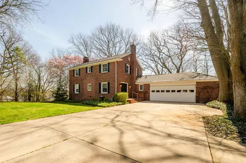 1240 Young Pl, St. Joseph, MI 49085