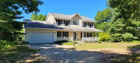 985 W Holton Whitehall Rd, Whitehall, MI 49461