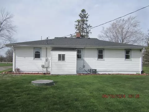 2325 Carleton West Rd, Carleton, MI 48117 photo 6