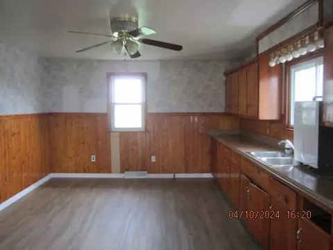 2325 Carleton West Rd, Carleton, MI 48117 photo 9
