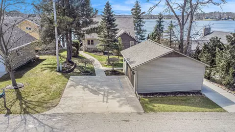 Exterior - 5450 Sharp Dr, Howell, MI 48843 photo 14 of 17