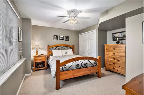 Bedroom - 5450 Sharp Dr, Howell, MI 48843 photo 6 of 6