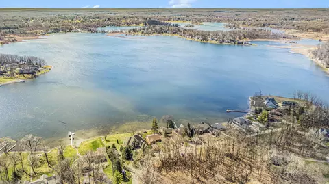 View/Area - 5450 Sharp Dr, Howell, MI 48843 photo 6 of 9
