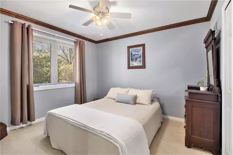 Bedroom - 5450 Sharp Dr, Howell, MI 48843 photo 5 of 6