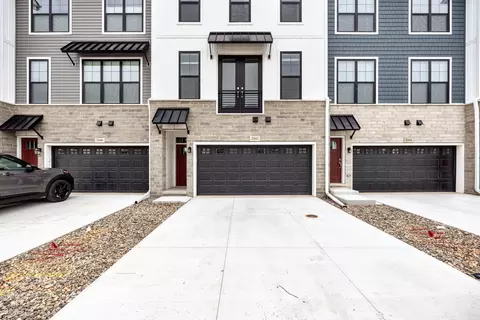 2942 Corston Rd, Ann Arbor, MI 48105