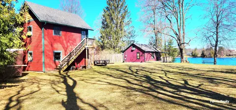 7948 Green St, Bellaire, MI 49615