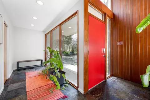 Entry Way - 4063 E Huron River Service Dr, Ann Arbor, MI 48104 photo 3 of 4