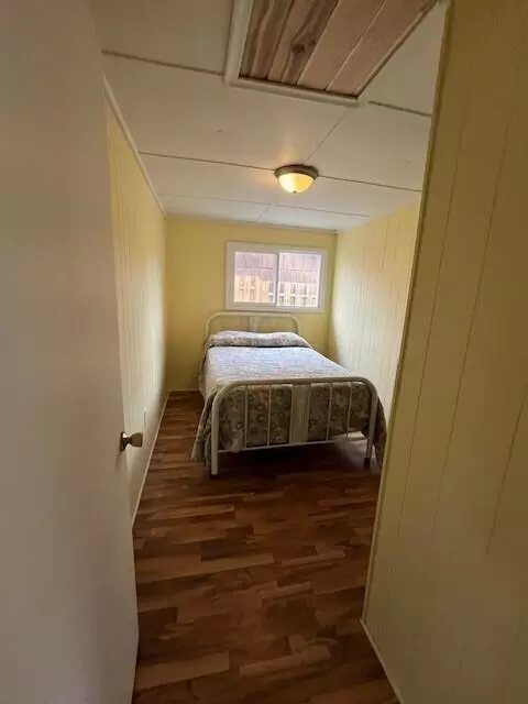 Bedroom - 1003 Lake Dr, Harrison, MI 48625 photo 2 of 2