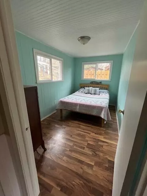 Bedroom - 1003 Lake Dr, Harrison, MI 48625 photo 1 of 2