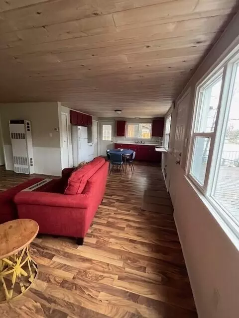 Living - 1003 Lake Dr, Harrison, MI 48625 photo 4 of 5