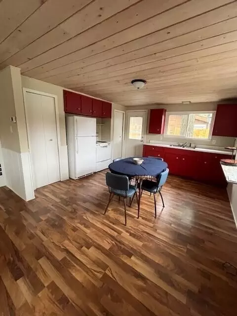 Dining - 1003 Lake Dr, Harrison, MI 48625 photo 1 of 1