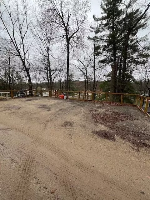View/Area - 1003 Lake Dr, Harrison, MI 48625 photo 5 of 7