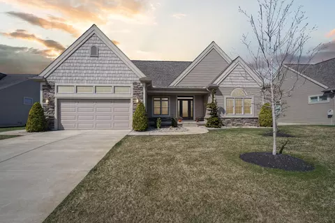 3614 Deerfield Ct, Grass Lake, MI 49240