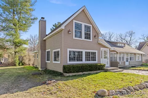 Exterior - 2142 Belding Ave, Fenwick, MI 48834 photo 2 of 10