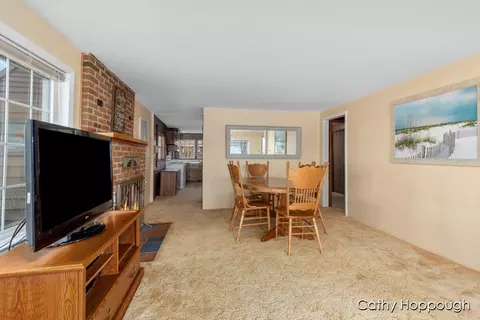 Dining - 2142 Belding Ave, Fenwick, MI 48834 photo 2 of 2
