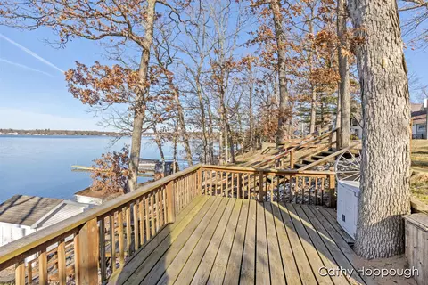 Exterior - 2142 Belding Ave, Fenwick, MI 48834 photo 4 of 10