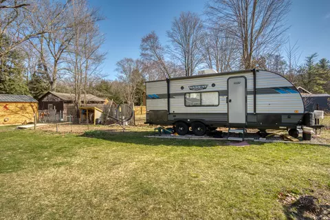 Exterior - 5297 S Front St, Newaygo, MI 49337 photo 8 of 17