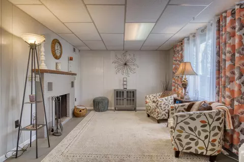 Living - 5297 S Front St, Newaygo, MI 49337 photo 4 of 4
