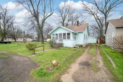 Exterior - 528 Fern Ave, Jackson, MI 49202 photo 14 of 14