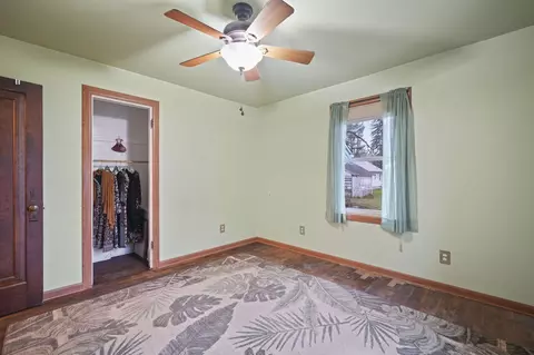 Bedroom - 528 Fern Ave, Jackson, MI 49202 photo 5 of 5