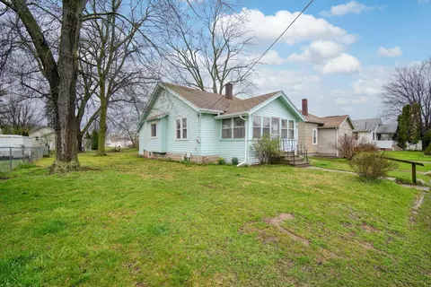 Exterior - 528 Fern Ave, Jackson, MI 49202 photo 13 of 14