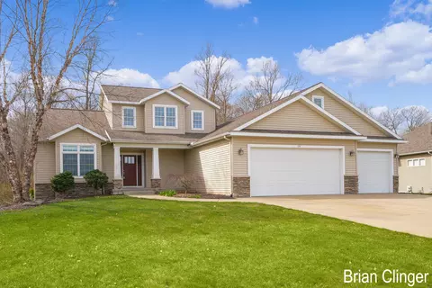 1126 Shore Pointe SW, Byron Center, MI 49315