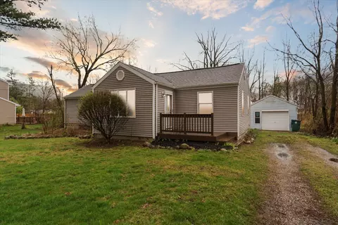 1331 Wolf Ct, East Lansing, MI 48823