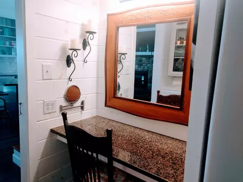 Bath - 402 N Shore Dr, Crystal, MI 48818 photo 3 of 3