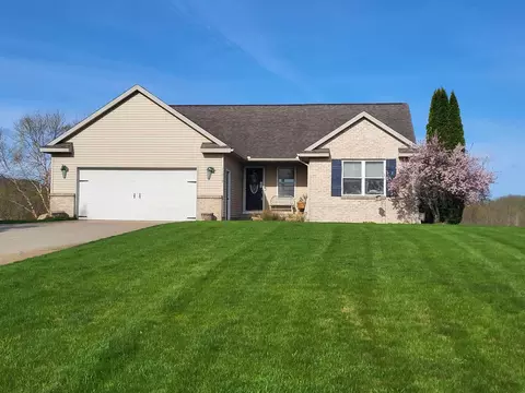 11019 Linden Dr NW, Grand Rapids, MI 49534