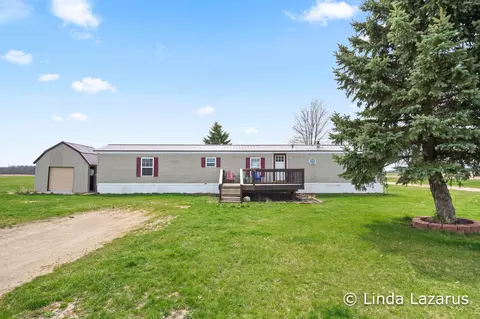 4755 Noddins Rd, Belding, MI 48809