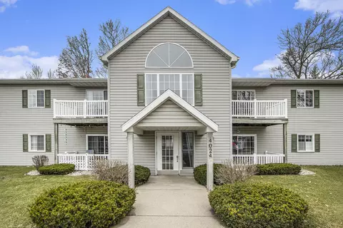 4024 W Centre Ave # 220, Portage, MI 49024