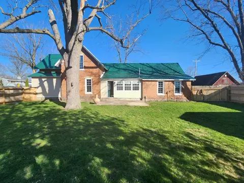 412 2nd Ave, Big Rapids, MI 49307