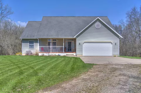10255 Cement City Hwy, Addison, MI 49220