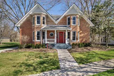 7331 Greeley St, Utica, MI 48317