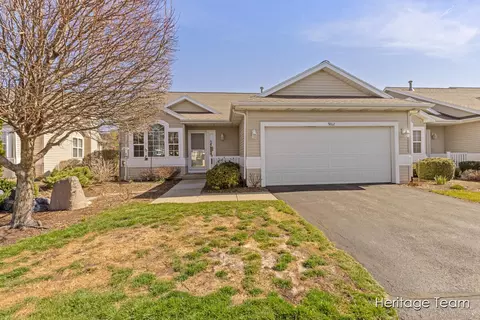 5862 Trillium Ln SW, Wyoming, MI 49418