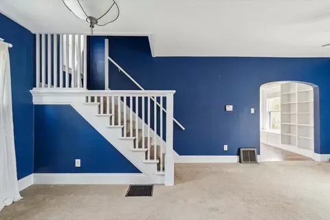 Entry Way - 515 N Pleasant St, Jackson, MI 49202 photo 5 of 5