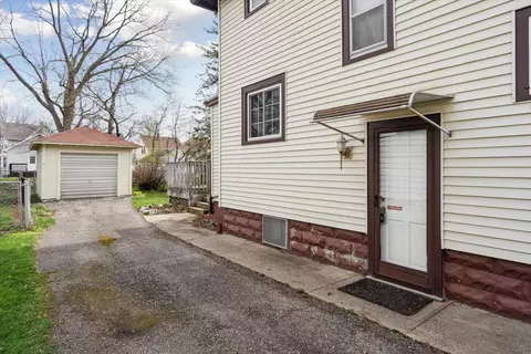Exterior - 515 N Pleasant St, Jackson, MI 49202 photo 14 of 14