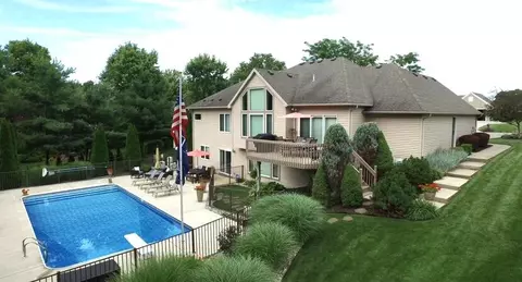 31 Arrowhead Dr, Coldwater, MI 49036