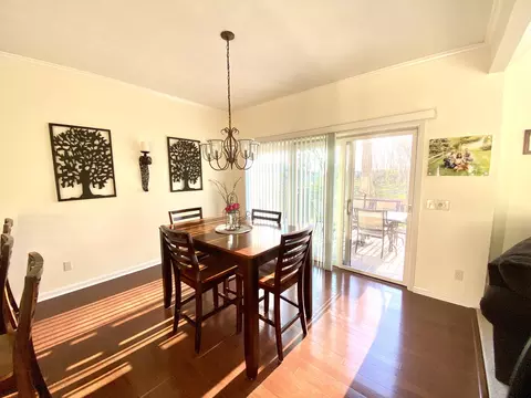 Dining - 31 Arrowhead Dr, Coldwater, MI 49036 photo 2 of 2