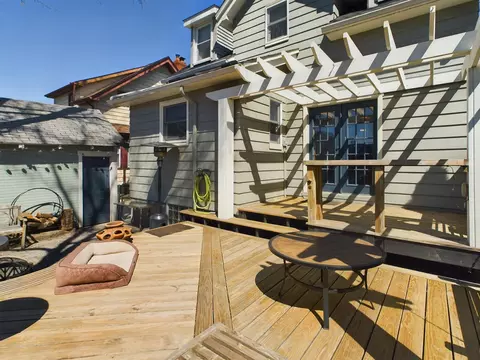 Exterior - 826 Knowles St, Royal Oak, MI 48067 photo 4 of 15