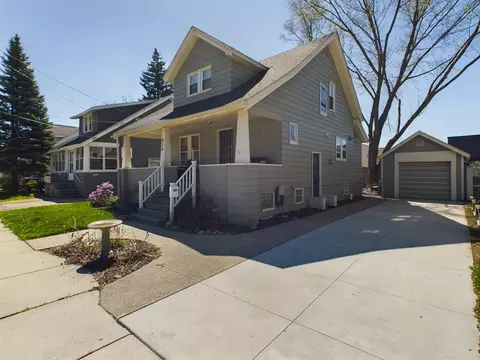 826 Knowles St, Royal Oak, MI 48067