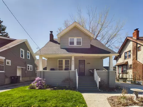 Exterior - 826 Knowles St, Royal Oak, MI 48067 photo 11 of 15