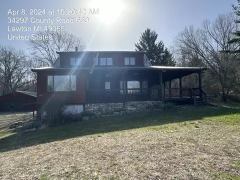 34297 Co Rd 669, Lawton, MI 49065