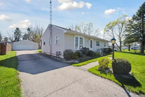 2505 Loraine St, Jackson, MI 49202