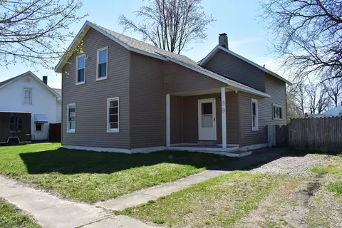 39 W Center St, Petersburg, MI 49270