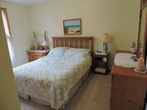 Bedroom - 1383 E 98th St, Grant, MI 49327 photo 4 of 5