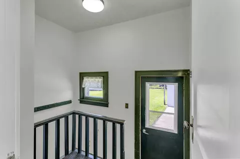 Bedroom - 1134 Knapp St, Jackson, MI 49203 photo 1 of 3