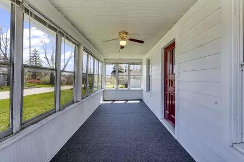 Exterior - 1134 Knapp St, Jackson, MI 49203 photo 9 of 12