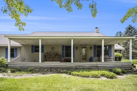 Exterior - 7406 E D Ave, Richland, MI 49083 photo 28 of 30