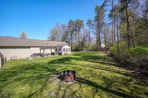 Exterior - 11097 Greenview Ct, Jerome, MI 49249 photo 10 of 20